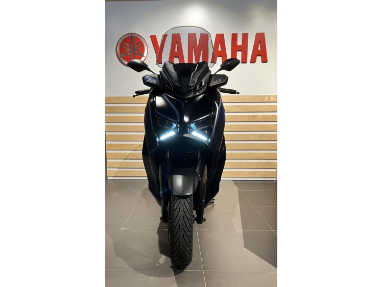YAMAHA XMAX 300 Tech Max