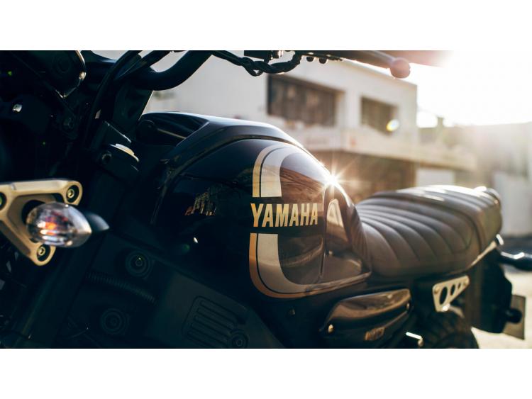 YAMAHA XSR 125 Legacy