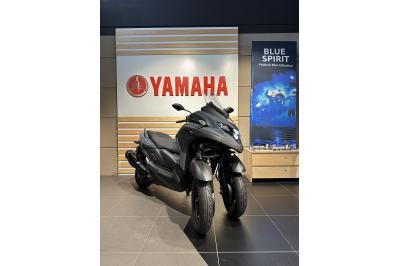 YAMAHA TRICITY 300